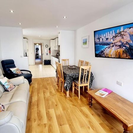 Vila Causeway97 Townhouse Portrush Exteriér fotografie