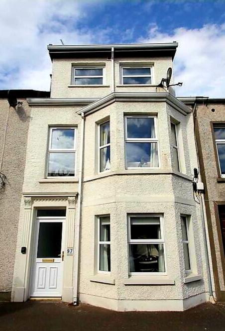 Vila Causeway97 Townhouse Portrush Exteriér fotografie